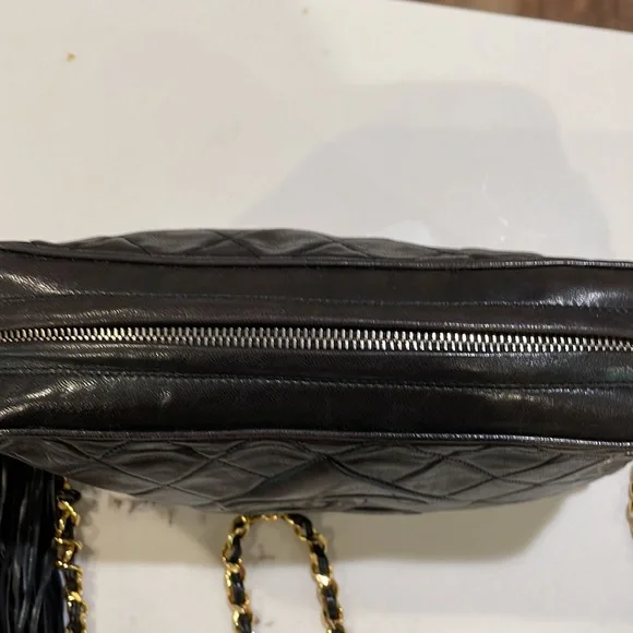 Authentic Chanel Crossbody bag - Picture 3 of 7